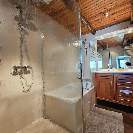 Grande Maison Familiale - Proche Rodez, Wifi, Calme Et Jardin