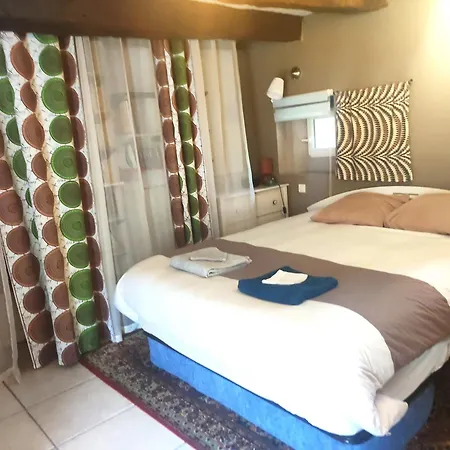 Grande Maison Familiale - Proche Rodez, Wifi, Calme Et Jardin 펜션